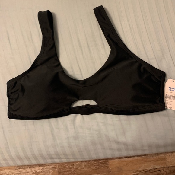 NWT Black Bikini Top - Picture 2 of 4